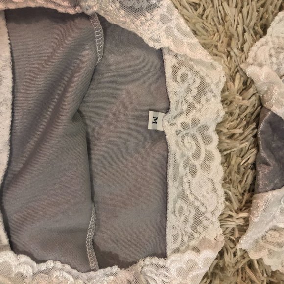 2 Pair NWOT Lingerie Diva Velvet & Lace Panty - Picture 2 of 5